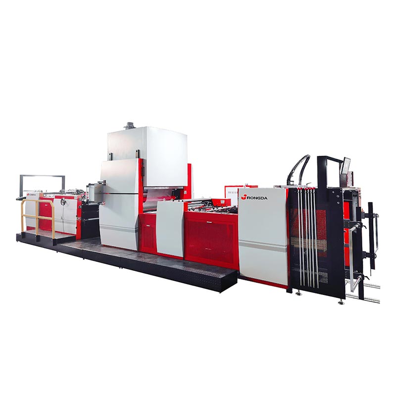 Автоматски филмски ламинатор со отстранувач на прав